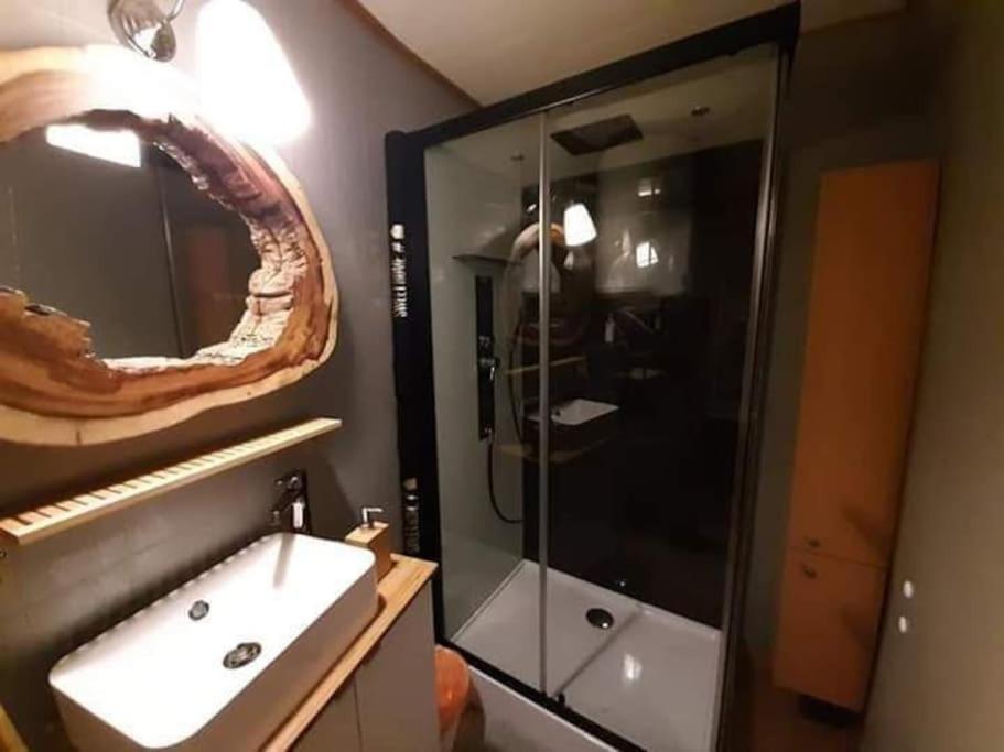 Villa Jean Gezellig Appartement Met Zeezicht Blankenberge Exterior foto